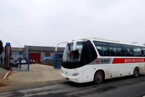 产教融合新篇章 实习工厂实训与校车运营服务一体化探索